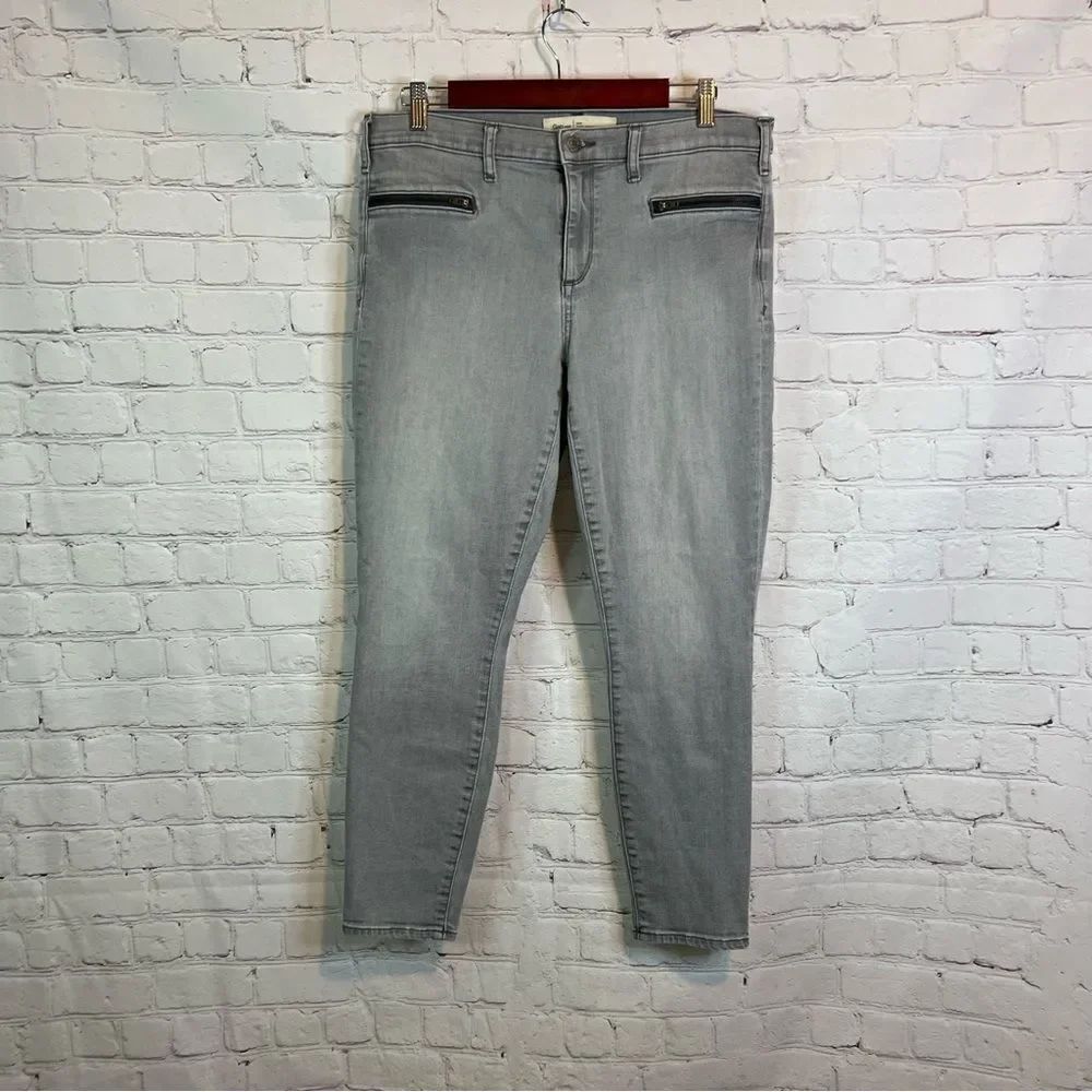 Gap True Skinny Ankle Grey Wash Jeans size 32R